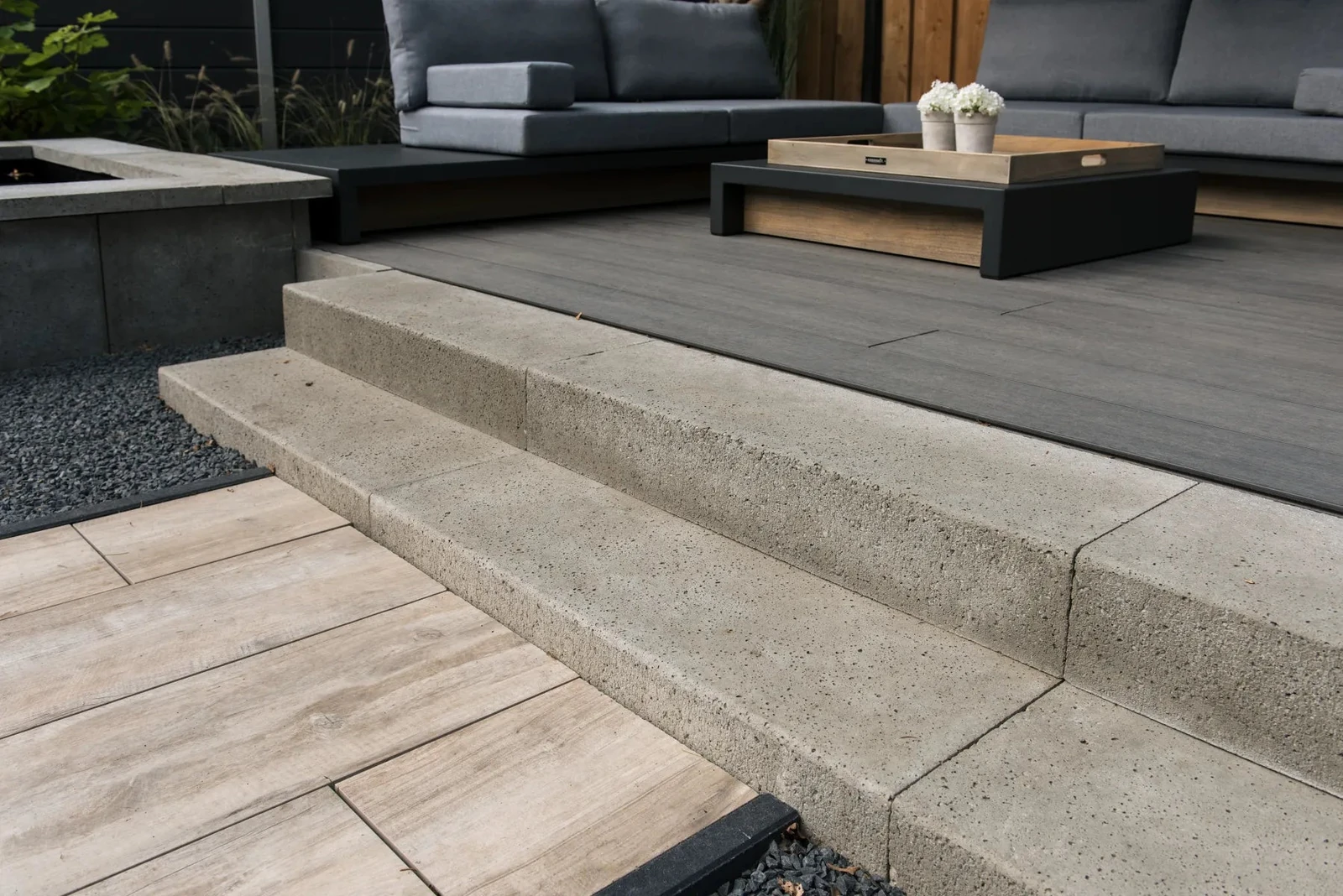 WPC Terrasplank Massief Premium 2,3x21x400cm Light Grey 21x2.3x400cm Grijs