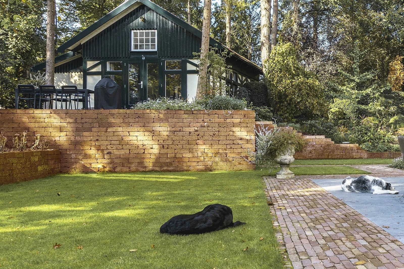 Stapelblokken Slimwall – Black Beauty Rockface