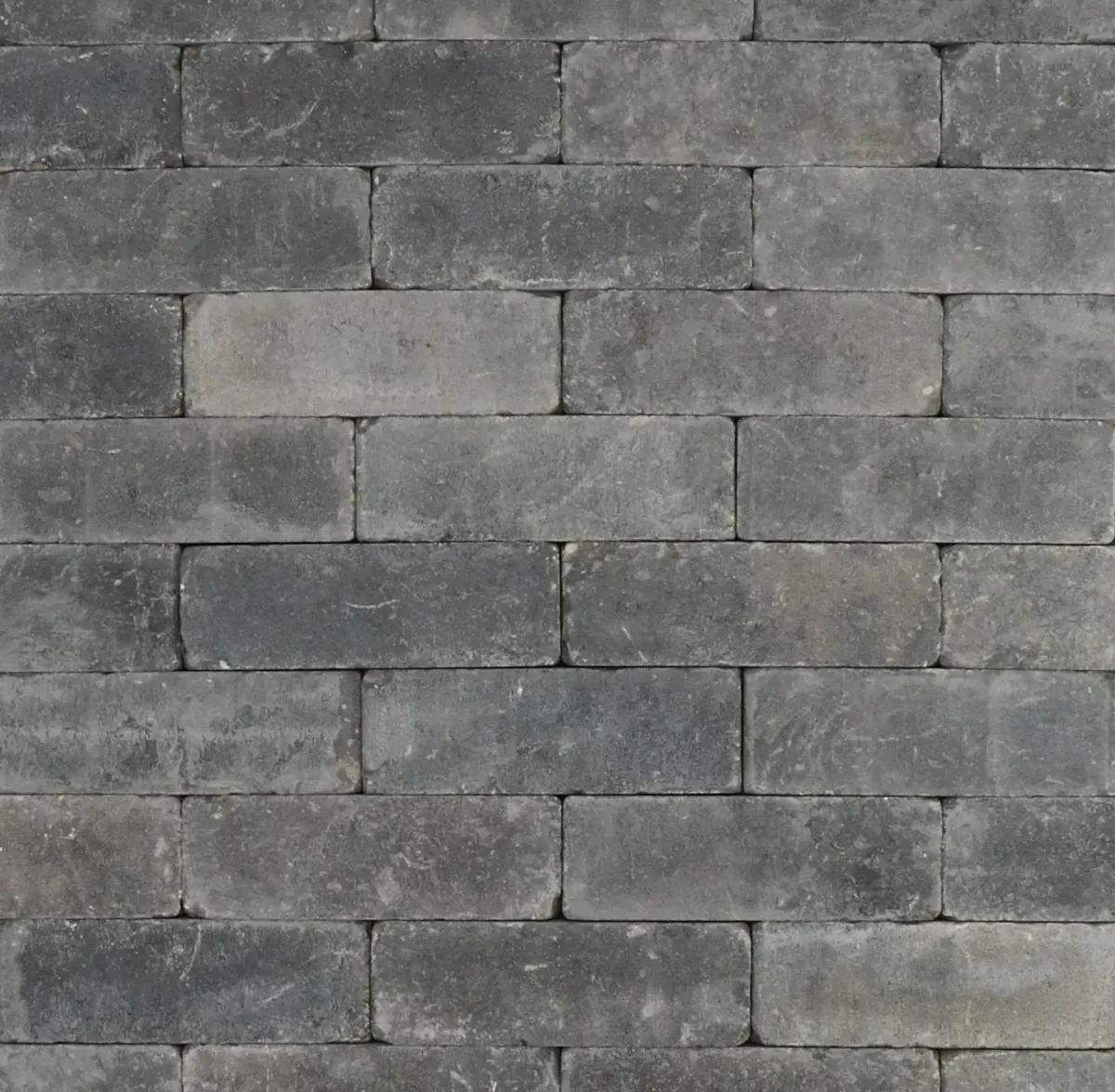 Trommelsteen grijs/zwart genuanceerd 7x7x21cm