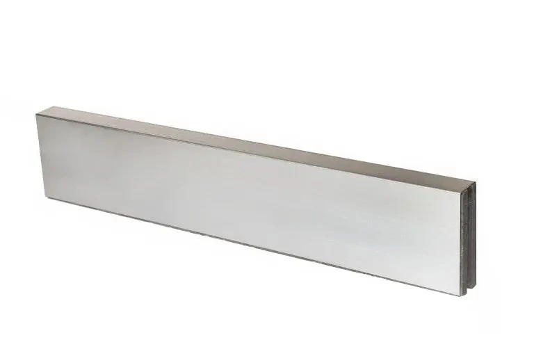 Overzetprofiel Opsluitband 6cm Ongelijkz. 220x4x19x6,5 Verz 6,4x19,6x220cm