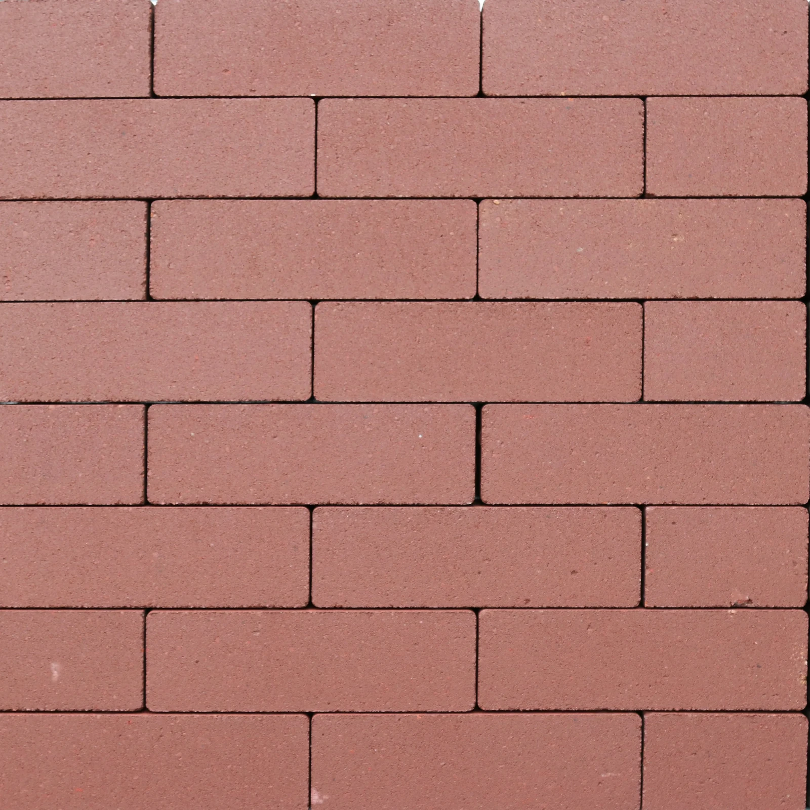 Strackstone Crown GRN+ Dikformaat vlak wijnrood KOMO PL2 8x7x21cm