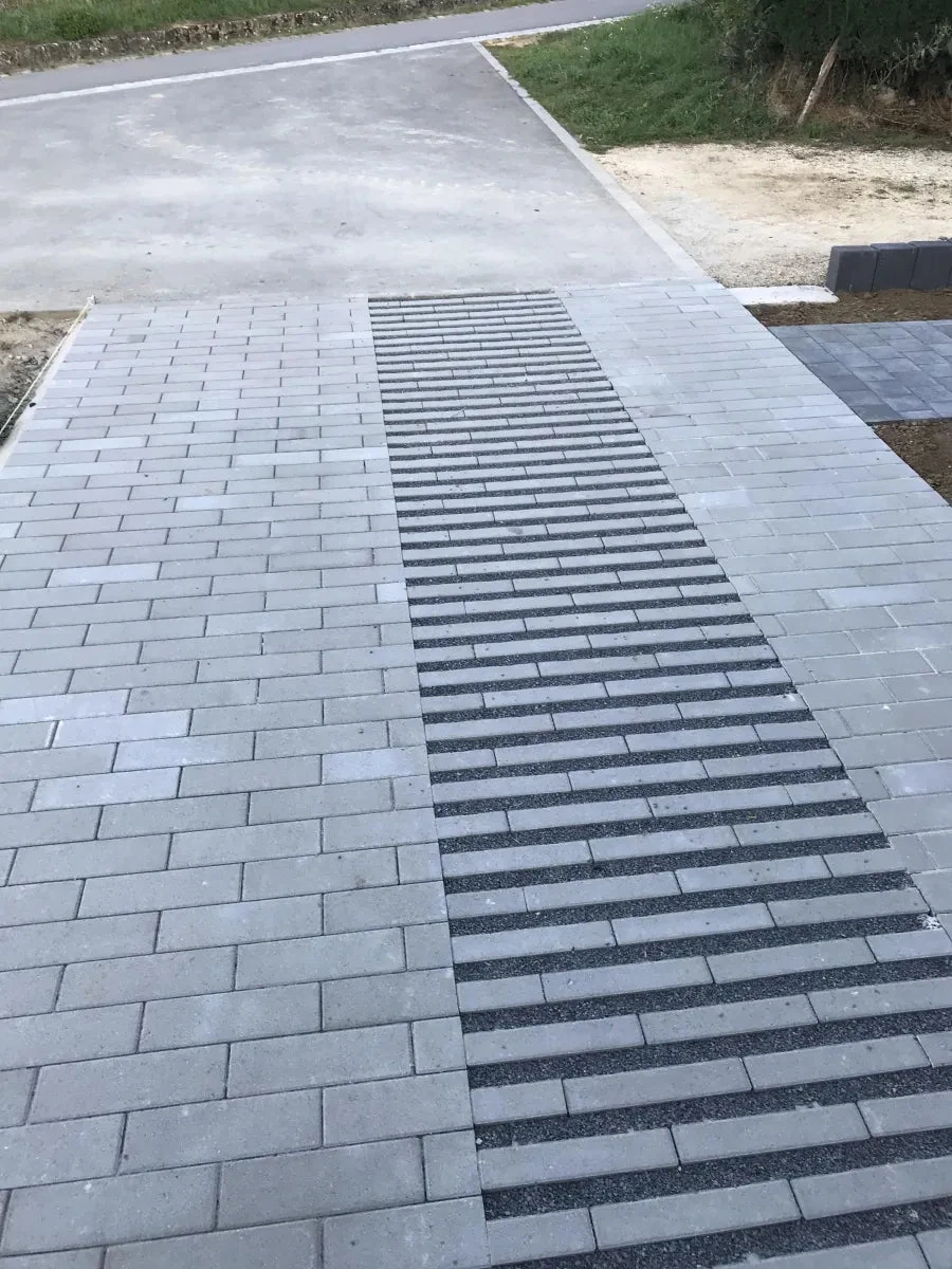 Hydro Lineo 30x10x8 nok 40 10x10x30cm Antraciet
