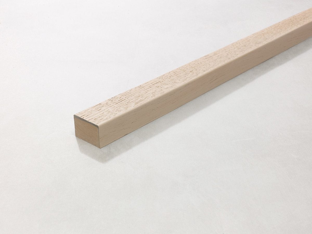 Millboard Envello facade rand flexibel Limed Oak 2400x50x32mm