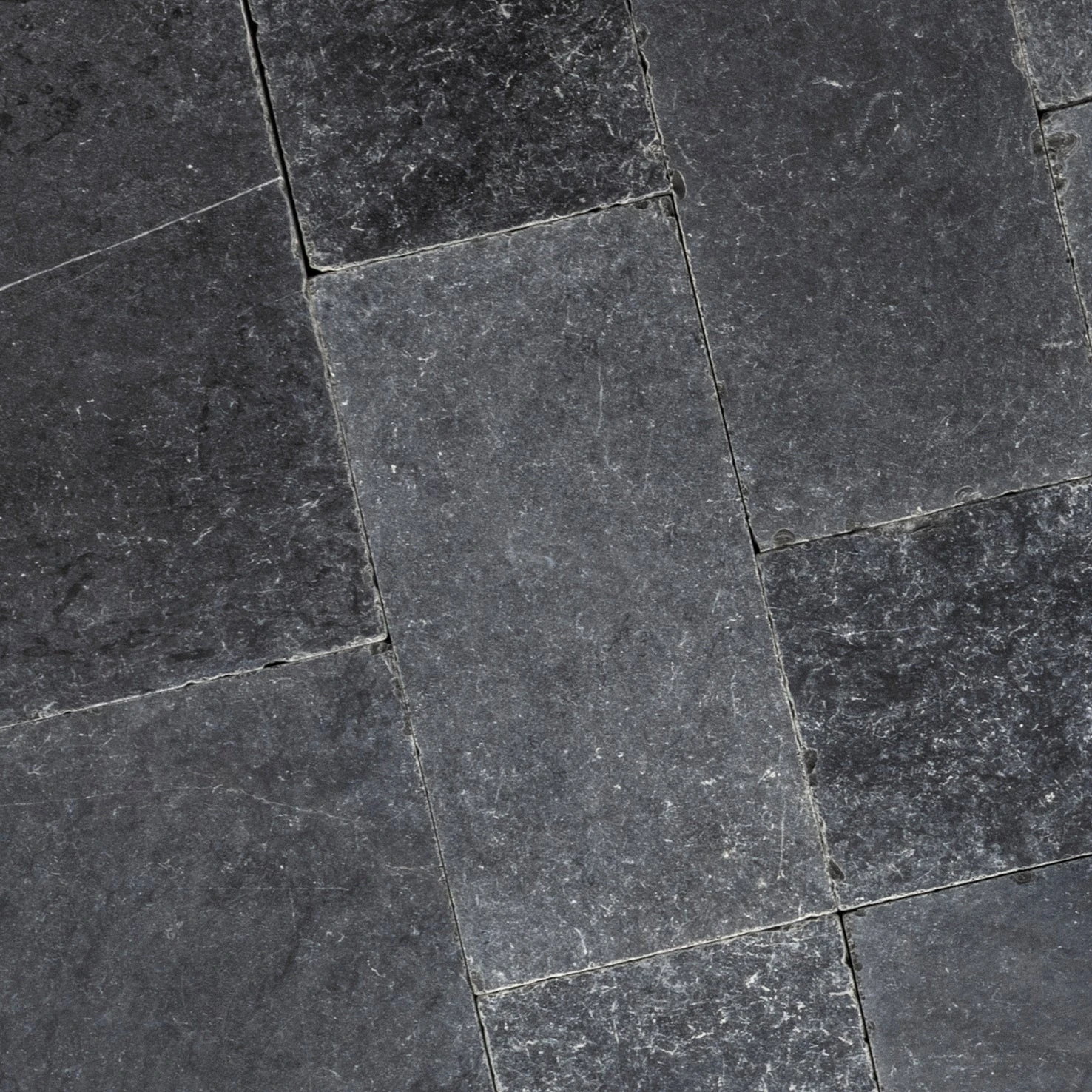 Rustico Honed Antique