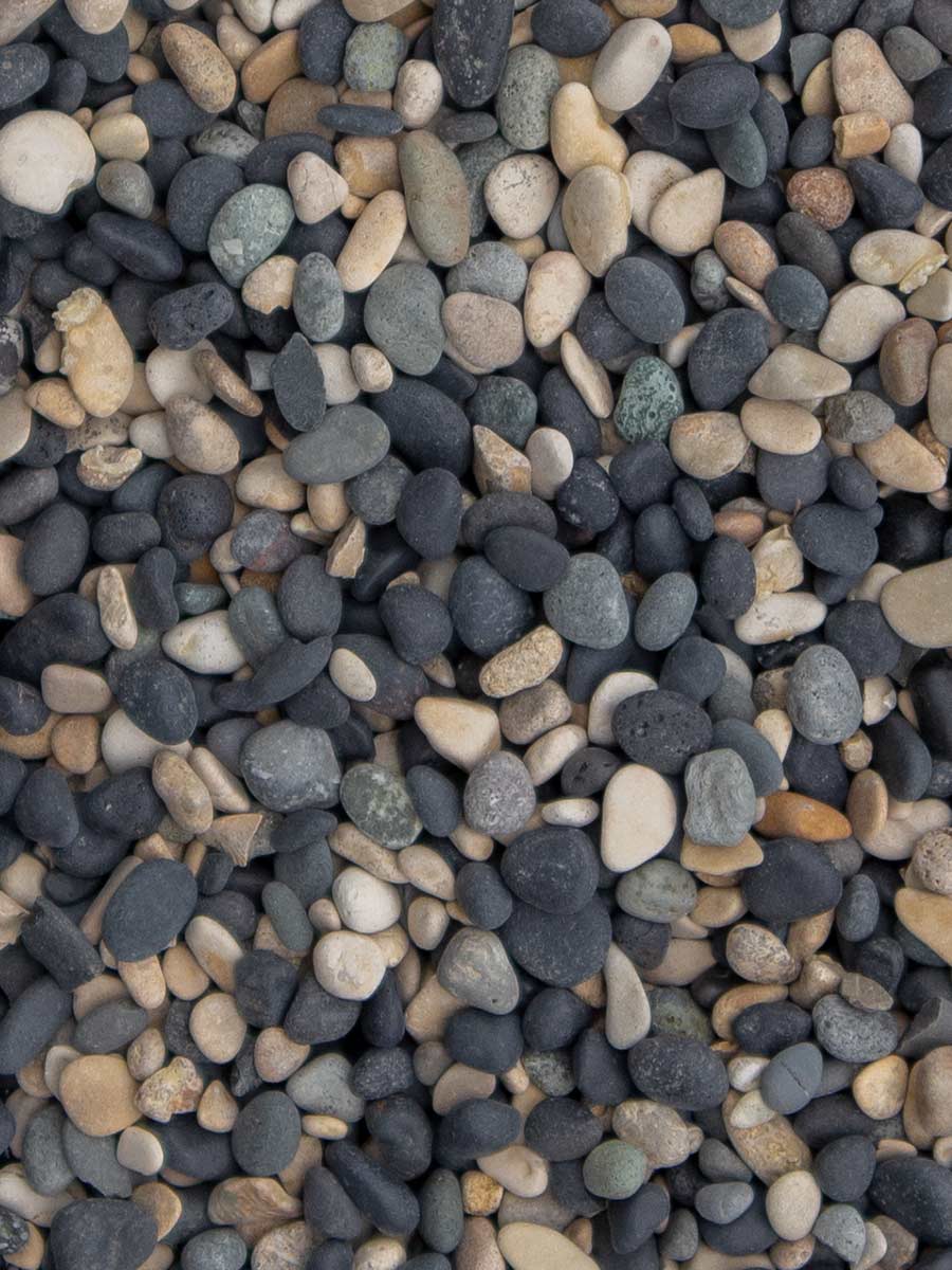 Natural blend pebbles 5/8mm Aggregates International grind & split