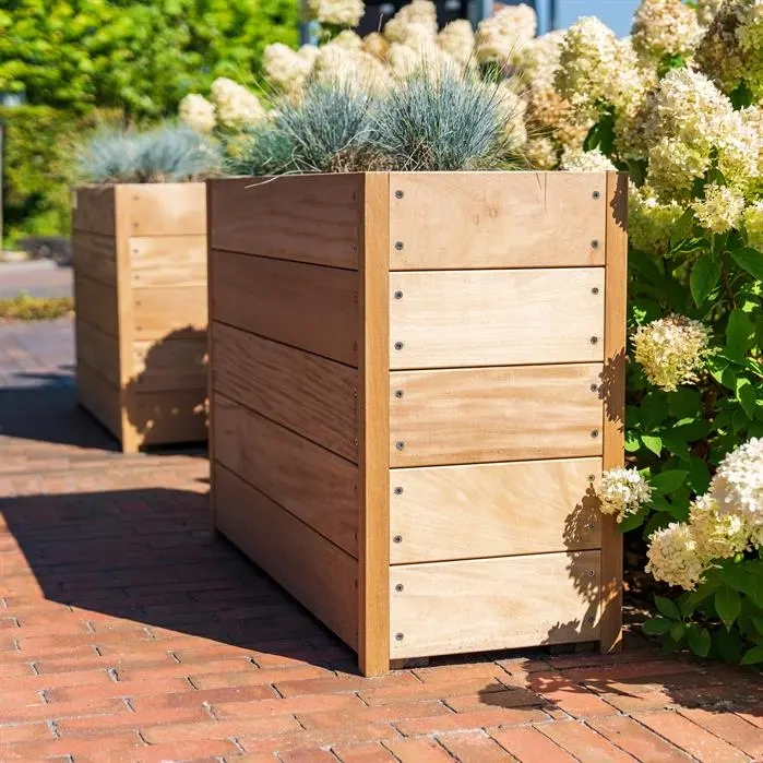 adezz planters 20hardwood hs 011